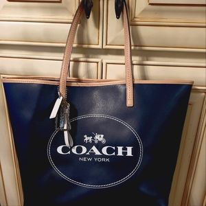 Coach Metro Horse Carriage Tote!